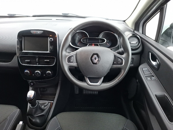 Used Renault Clio 2019 for sale - 76325494: Photo 7