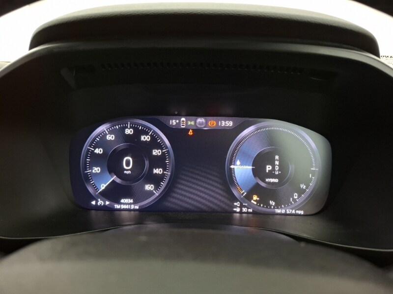 Used Volvo XC40 2022 for sale - 77815887: Photo 10