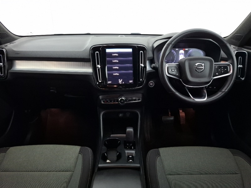 Used Volvo XC40 2022 for sale - 77815887: Photo 2