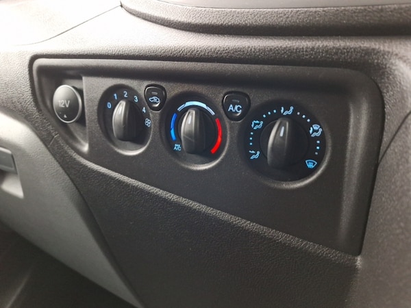 Used Ford Transit 2018 for sale - 74868154: Photo 17