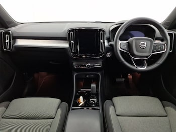 Used Volvo XC40 2023 for sale - 75640592: Photo