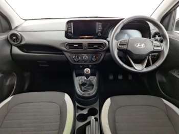 Used Hyundai i10 2024 for sale - 74731786: Photo