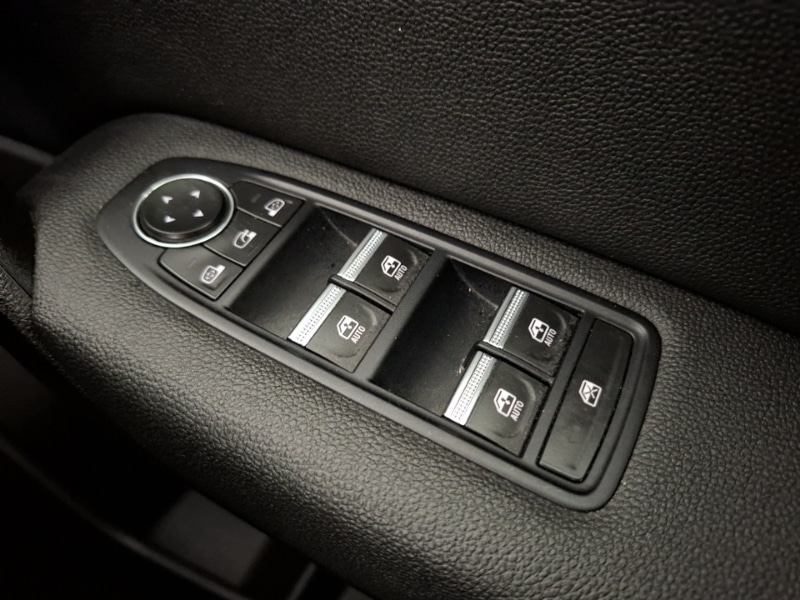 Used Renault Captur 2023 for sale - 77596109: Photo 18