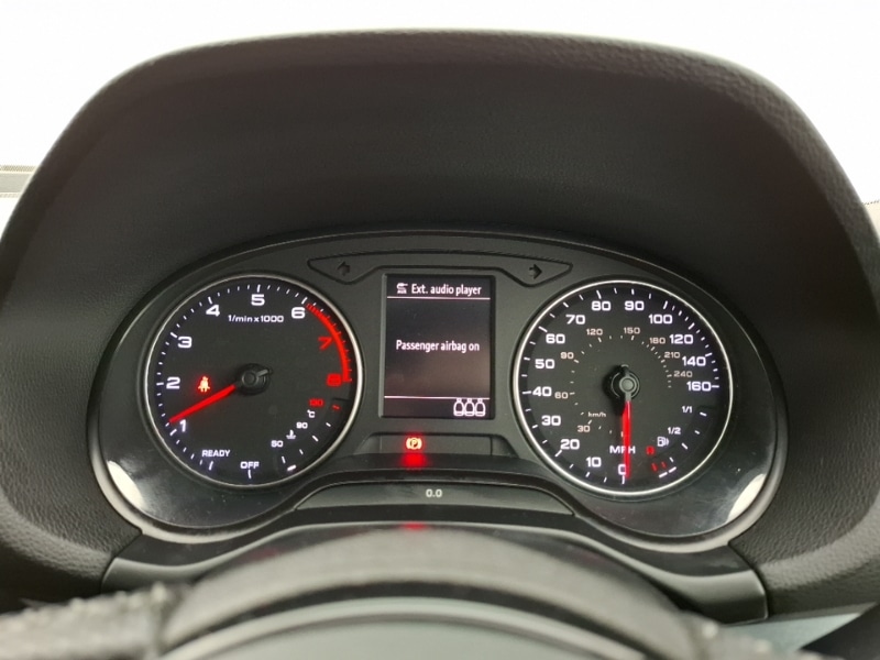 Used Audi Q2 2017 for sale - 76648547: Photo 10