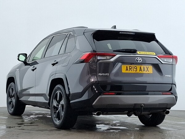 Used Toyota RAV4 2019 for sale - 76321620: Photo 3