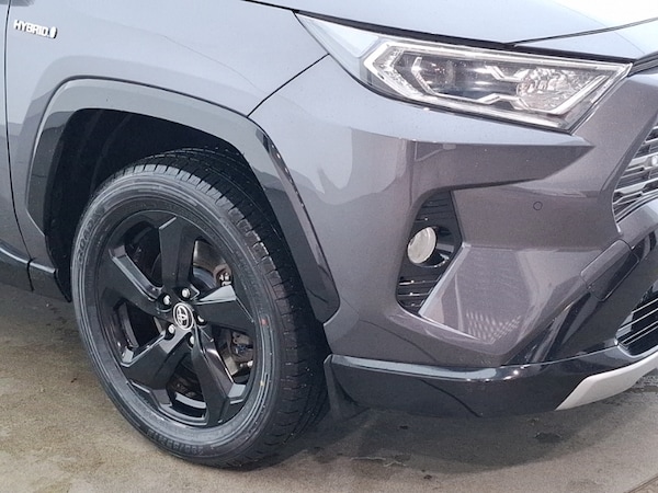 Used Toyota RAV4 2019 for sale - 76321620: Photo 9