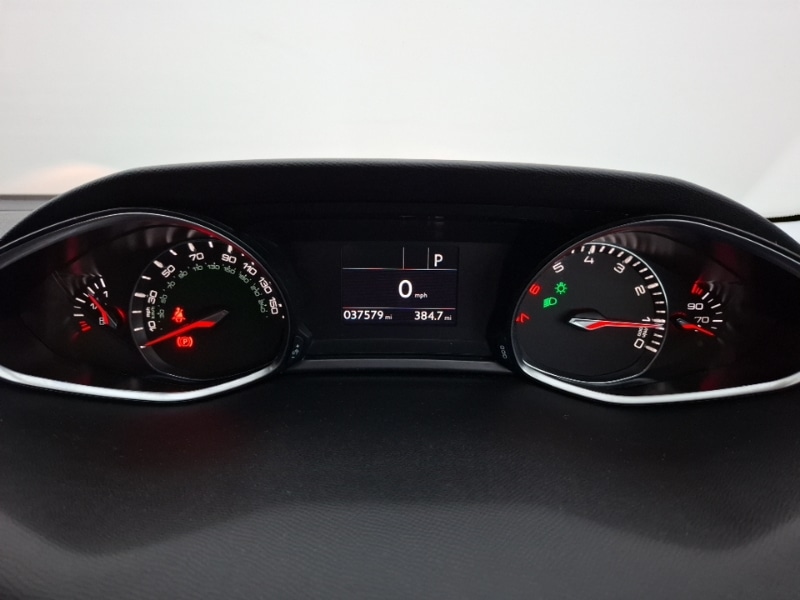 Used Peugeot 308 2018 for sale - 77756144: Photo 10