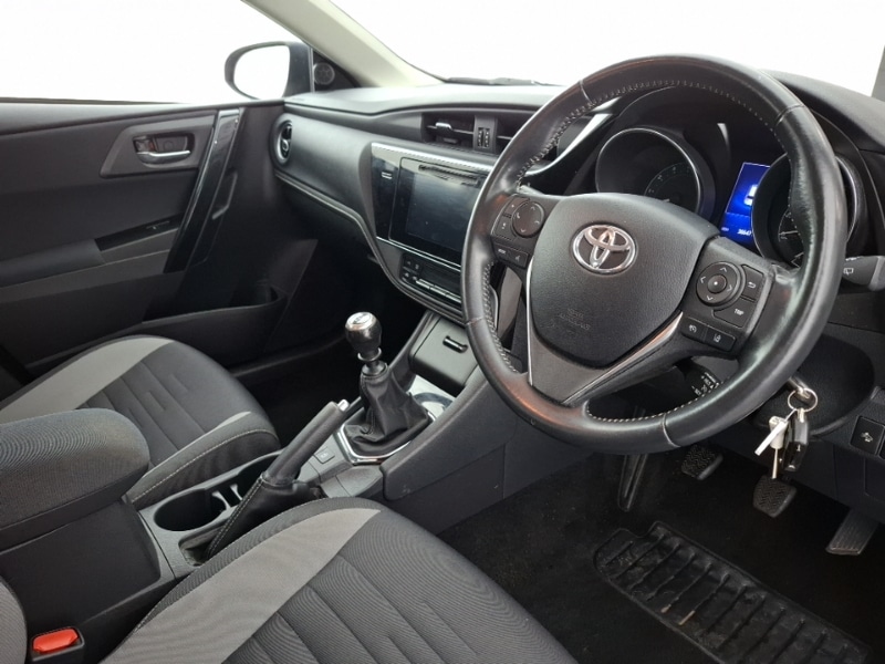 Used Toyota Auris 2018 for sale - 77716929: Photo 12