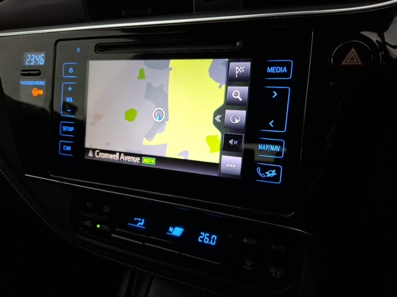 Used Toyota Auris 2018 for sale - 77716929: Photo 18