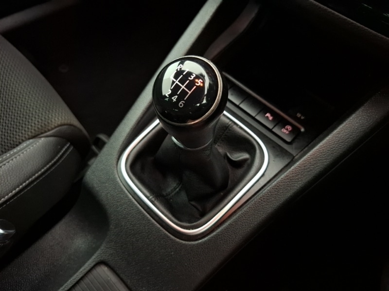 Used Volkswagen Scirocco 2017 for sale - 78013541: Photo 13