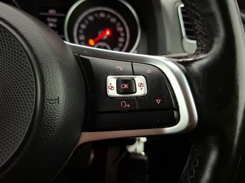 Used Volkswagen Scirocco 2017 for sale - 78013541: Photo 15