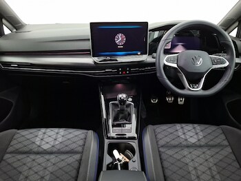 Used Volkswagen Golf 2024 for sale - 77827045: Photo