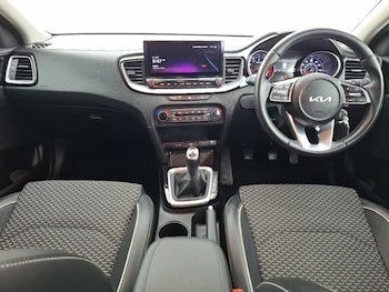 Used Kia Ceed 2022 for sale - 76455811: Photo