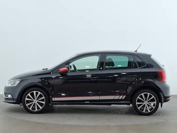 Used Volkswagen Polo 2017 for sale - 79612266: Photo
