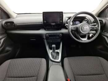 Used Toyota Yaris 2022 for sale - 74322561: Photo
