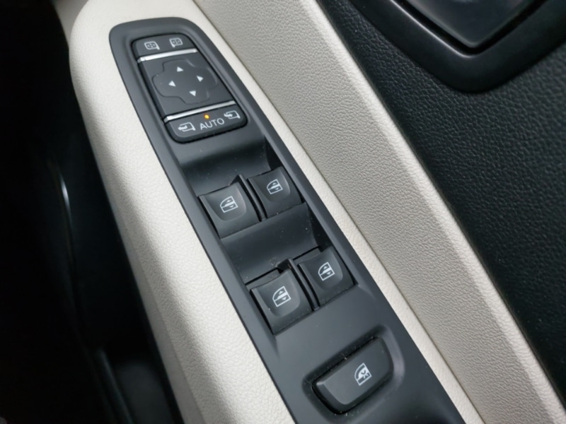 Used Renault Captur 2019 for sale - 76967267: Photo 12