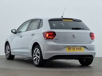 Used Volkswagen Polo 2018 for sale - 79386973: Photo