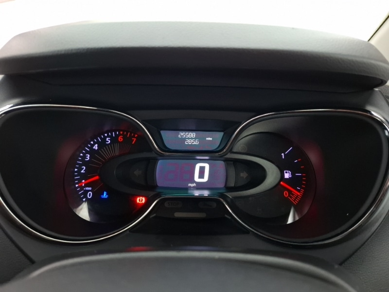 Used Renault Captur 2016 for sale - 76478430: Photo 10