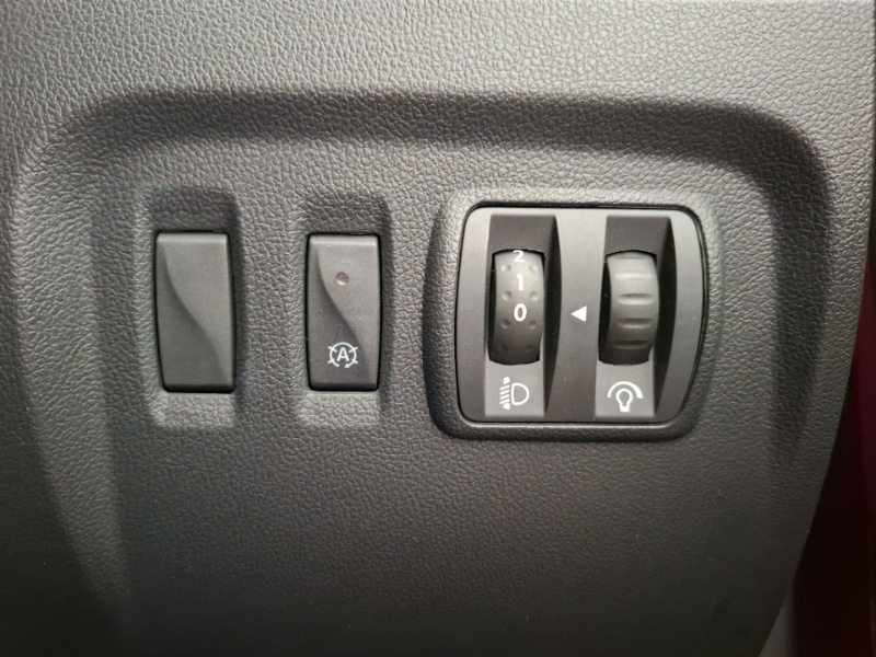 Used Renault Captur 2016 for sale - 76478430: Photo 19