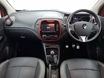 Used Renault Captur 2016 for sale - 76478430: Photo