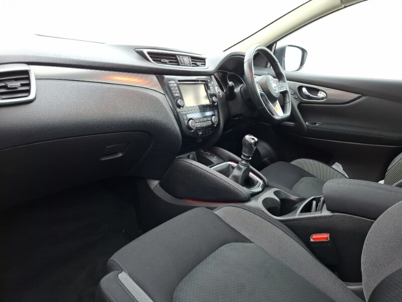 Used Nissan Qashqai 2018 for sale - 76213236: Photo 5