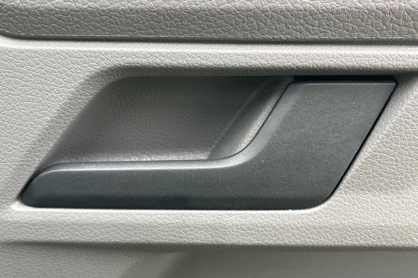 Used Volkswagen Transporter 2022 for sale - 76675296: Photo 24