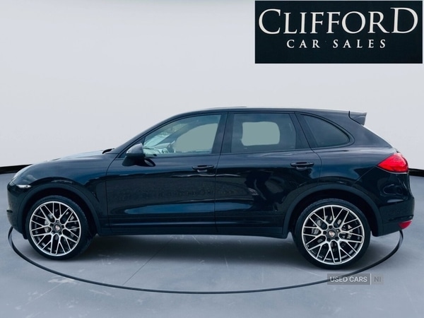 Used Porsche Cayenne 2013 for sale - 76284648: Photo 6