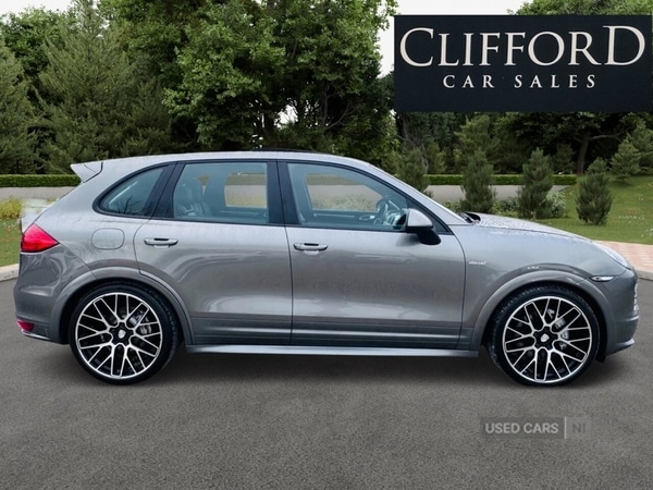 Used Porsche Cayenne 2013 for sale - 77525381: Photo 6