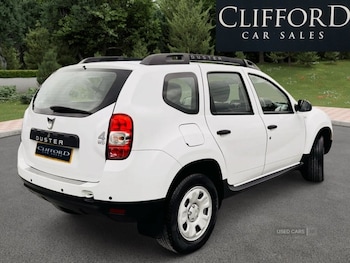 Used Dacia Duster 2016 for sale - 79202972: Photo
