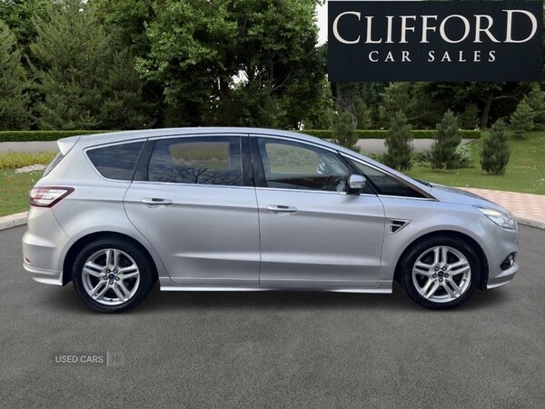 Used Ford S-Max 2017 for sale - 76296529: Photo 25