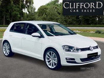 2014 - 1.6 TDI 105 SE 5dr