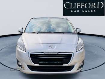 Used Peugeot 5008 2017 for sale - 75388725: Photo