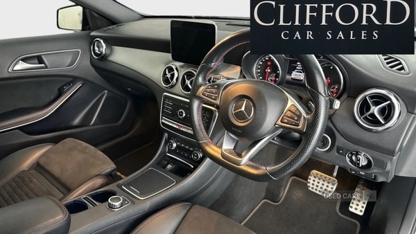 Used Mercedes-Benz GLA 2017 for sale - 76409819: Photo 3