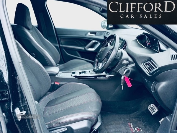 Used Peugeot 308 2017 for sale - 77372077: Photo 4