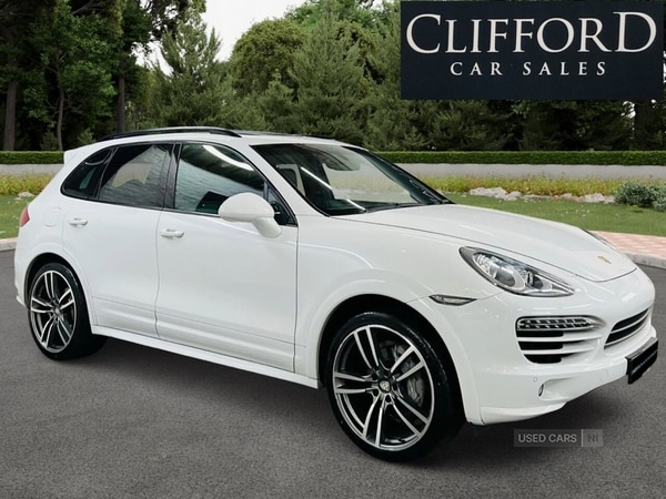 Used Porsche Cayenne 2012 for sale - 76284513: Photo 2