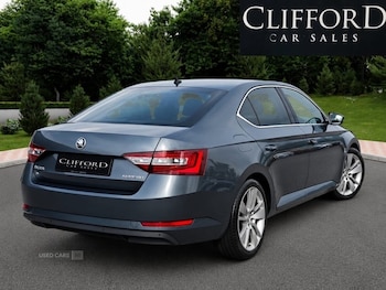 Used Skoda Superb 2019 for sale - 79475747: Photo