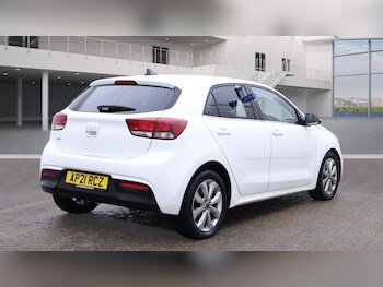 Used Kia Rio 2021 for sale - 76742799: Photo