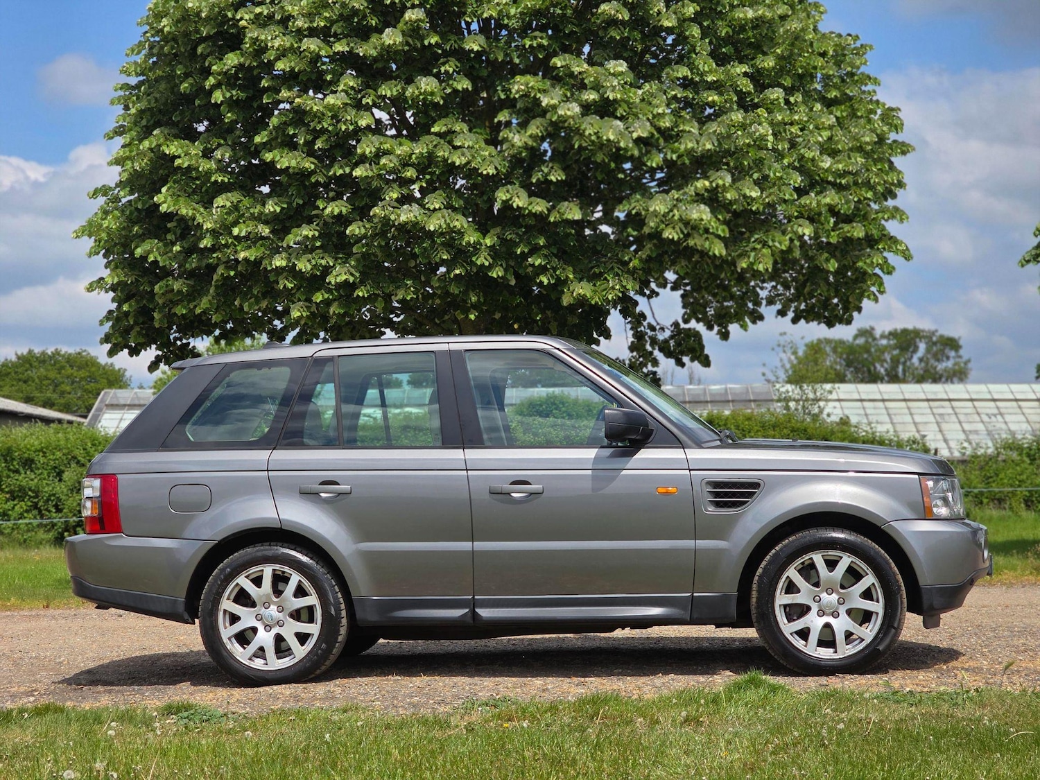 Used Land Rover Range Rover Sport 2008 for sale - 76997363: Photo 2