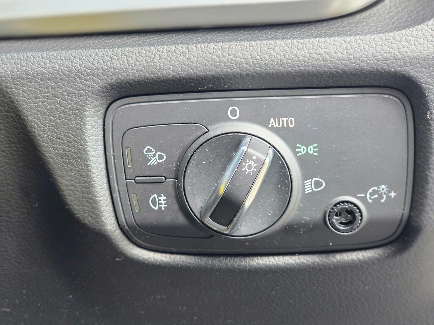 Used Audi A3 2017 for sale - 76987897: Photo 38