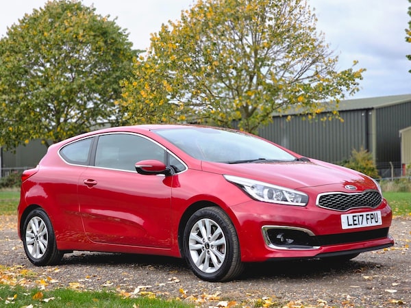 Used Kia Pro Ceed 2017 for sale - 76258989: Photo 2