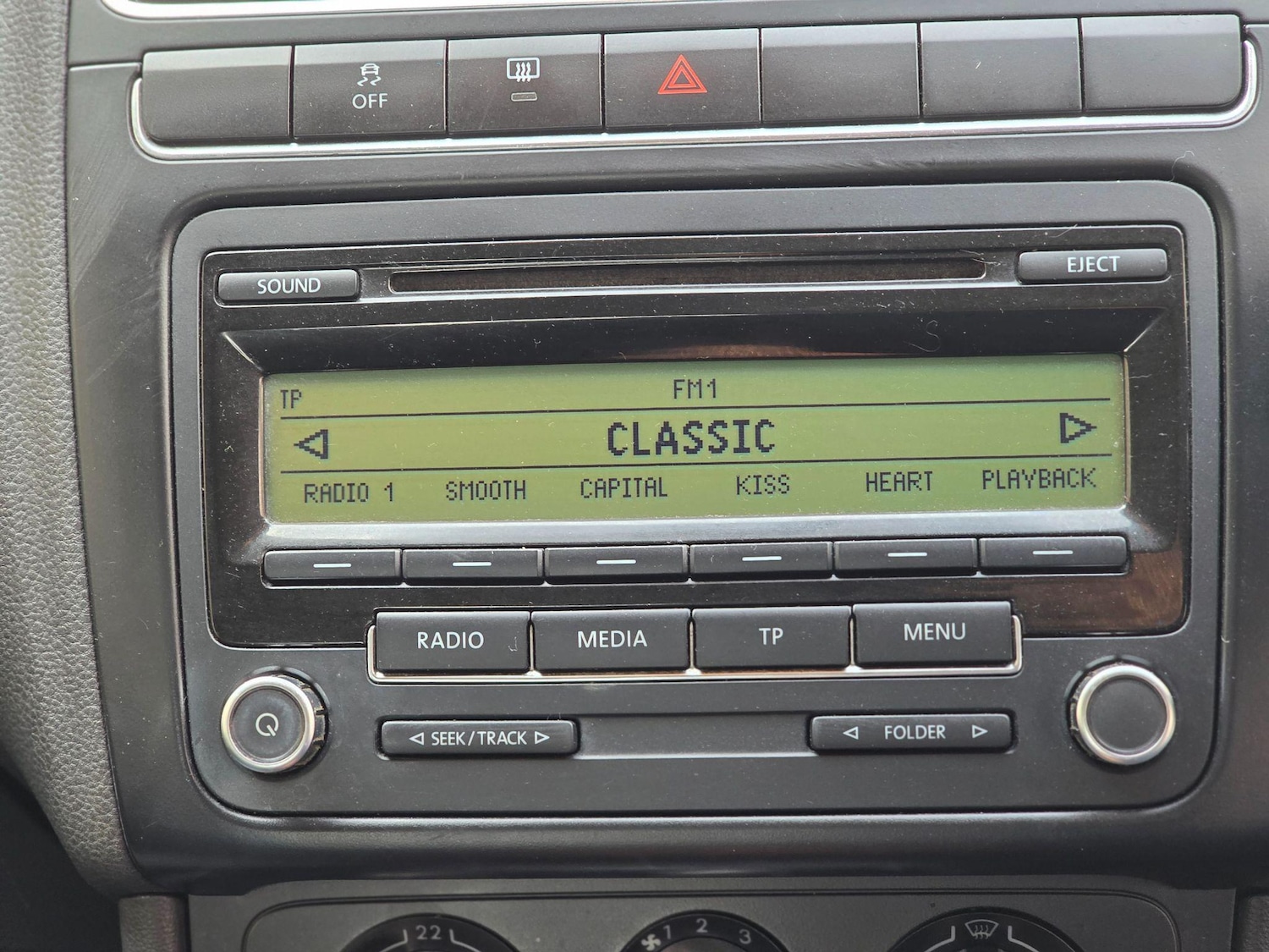 Used Volkswagen Polo 2010 for sale - 76633542: Photo 24