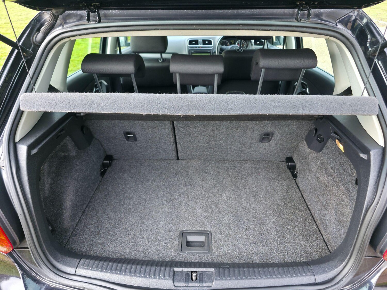 Used Volkswagen Polo 2010 for sale - 76633542: Photo 27