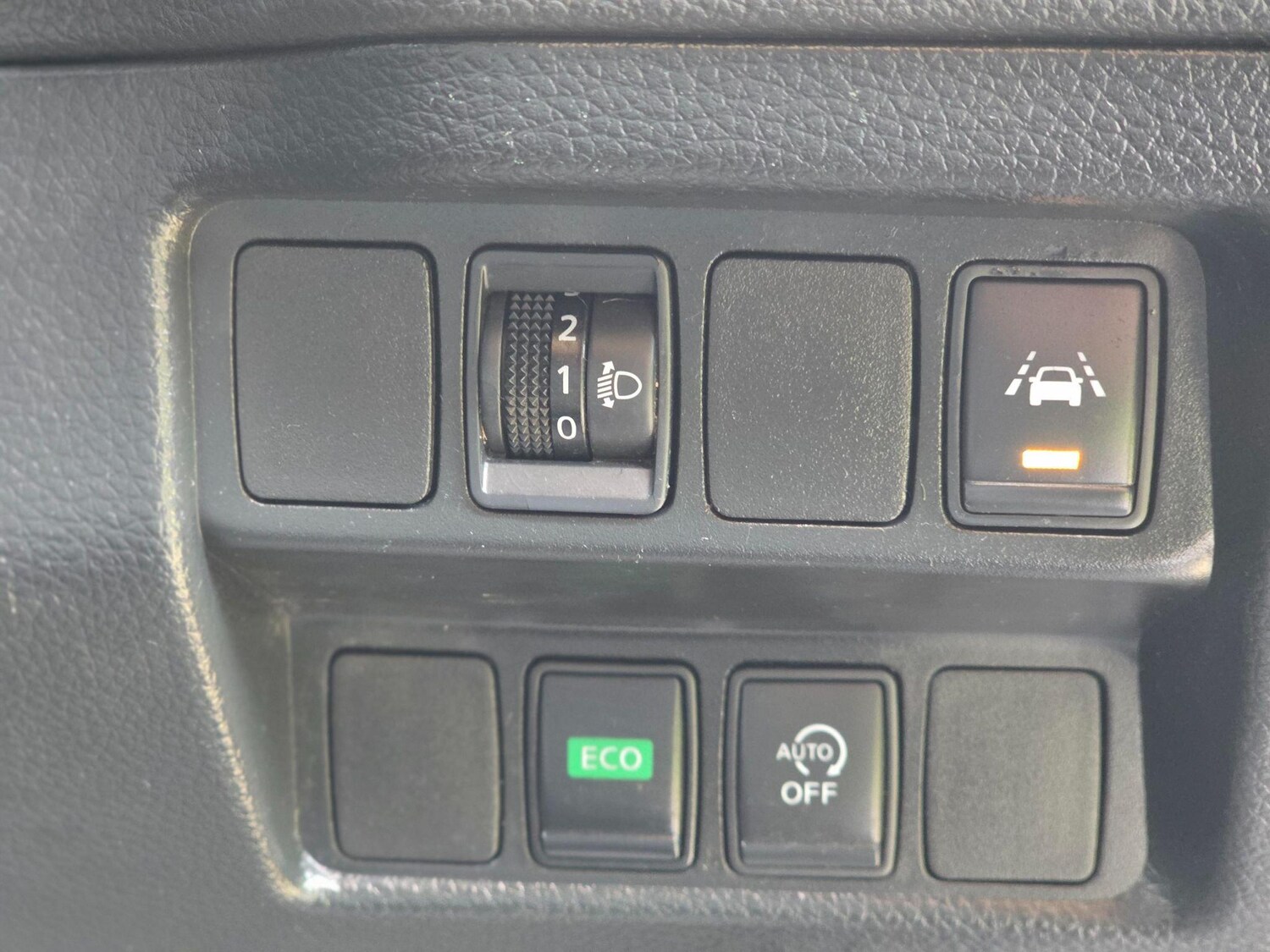 Used Nissan Qashqai for sale - 77496605: Photo 36