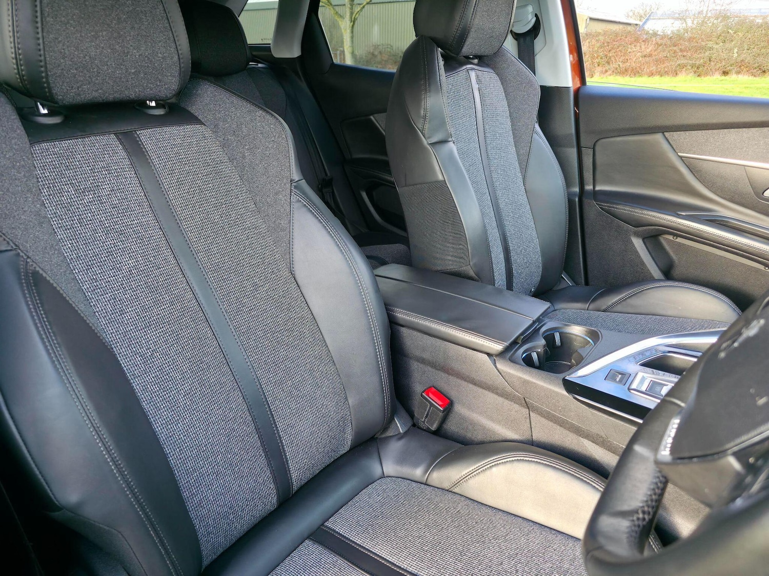 Used Peugeot 3008 2017 for sale - 77306023: Photo 30