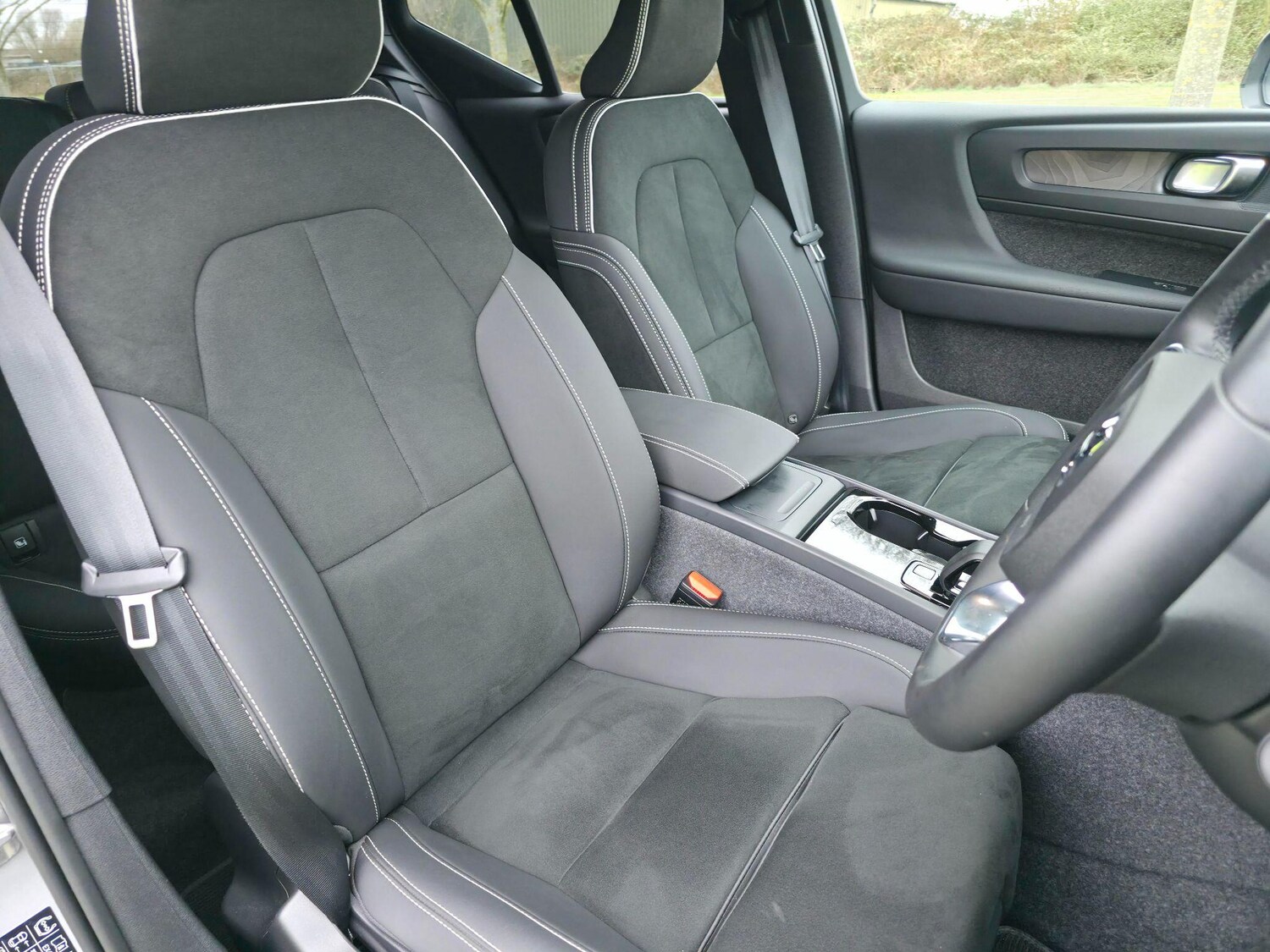 Used Volvo EX40 for sale - 77908970: Photo 23