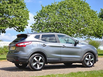 Used Nissan Qashqai 2015 for sale - 78417495: Photo