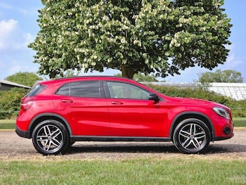 Used Mercedes-Benz GLA 2019 for sale - 79613034: Photo