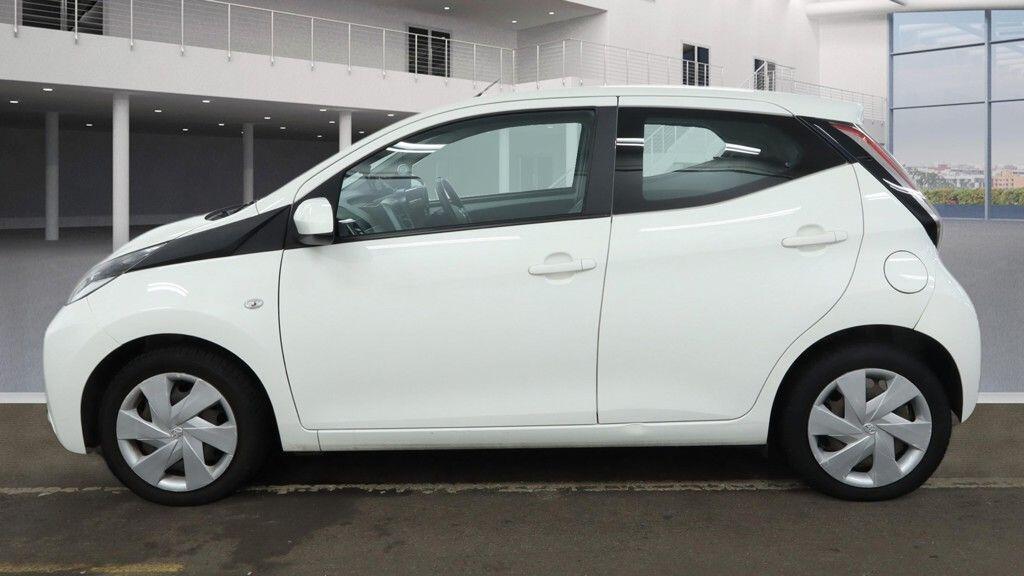 Used Toyota AYGO 2017 for sale - 77882696: Photo 6