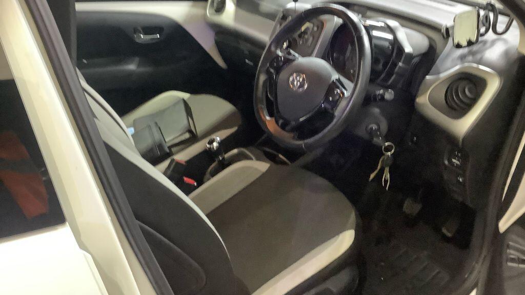 Used Toyota AYGO 2017 for sale - 77882696: Photo 8