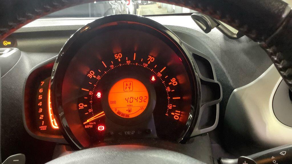 Used Toyota AYGO 2017 for sale - 77882696: Photo 9